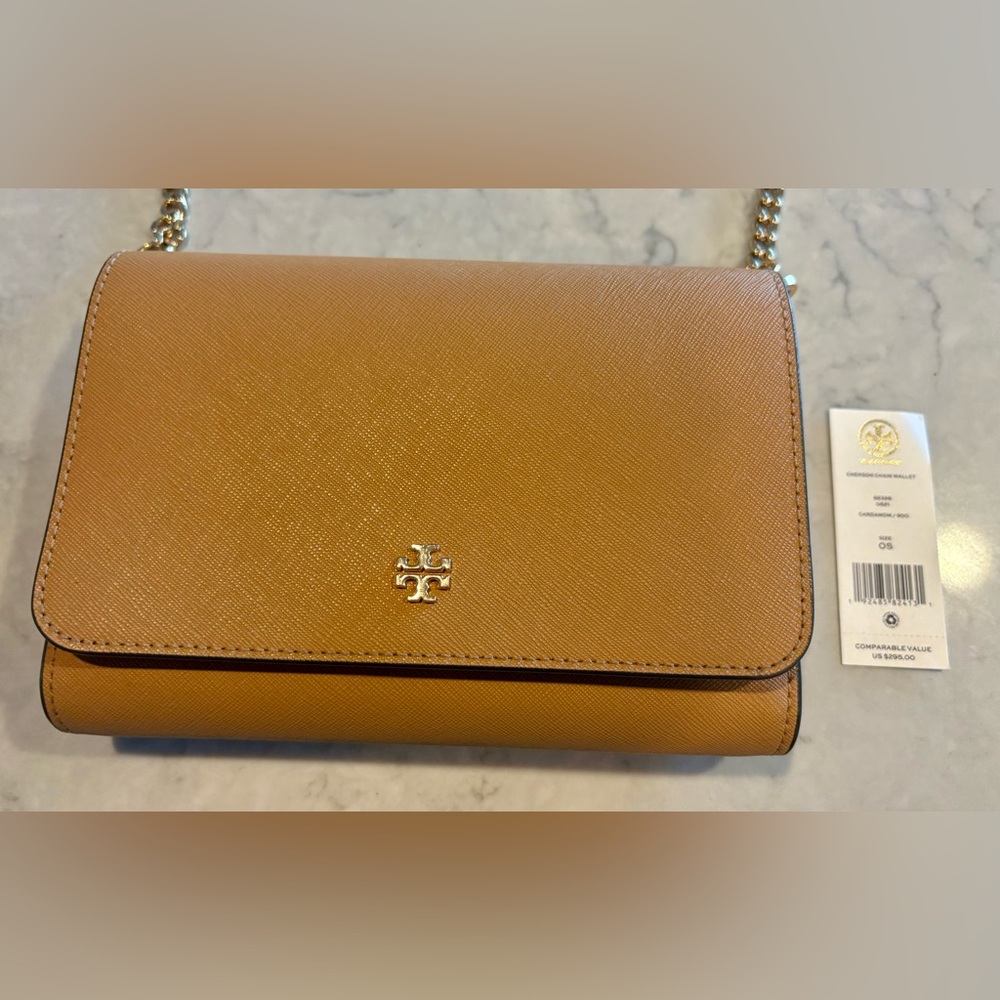 Tory Burch Emerson Chain Wallet